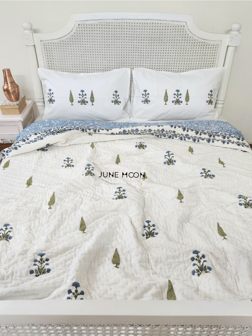 Chandni Bagh - Block Printed Muslin Quilt (108*108 Inch)