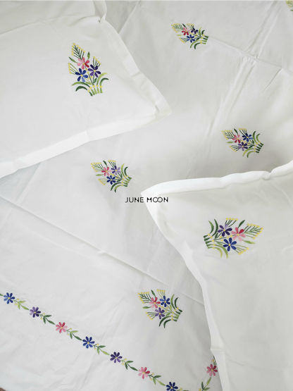 Beatrice - Embroidered Bedsheet Set