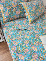 Load image into Gallery viewer, Vasundhara - Block Printed Bedsheet Set
