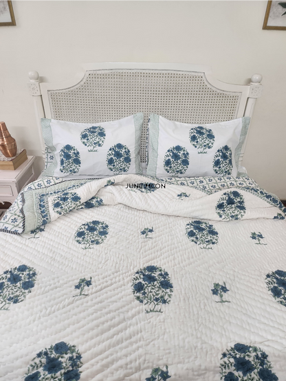 Saanjh - Set of Quilt &amp; Bedsheet