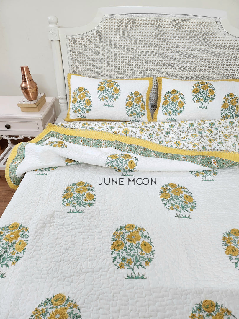 Golden Sand - Quilted Bedcover Set