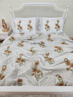 Load image into Gallery viewer, Warm Roses - Block Printed Muslin Quilt
