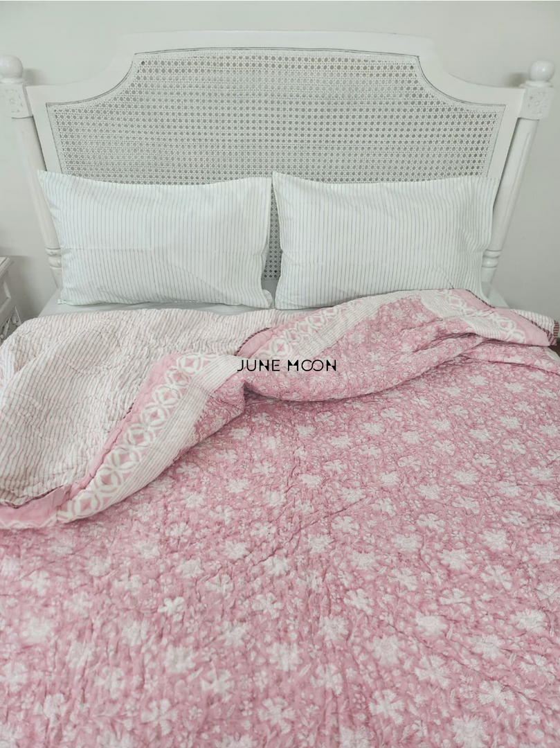 Shaam Gulaabi - Block Printed Muslin Quilt