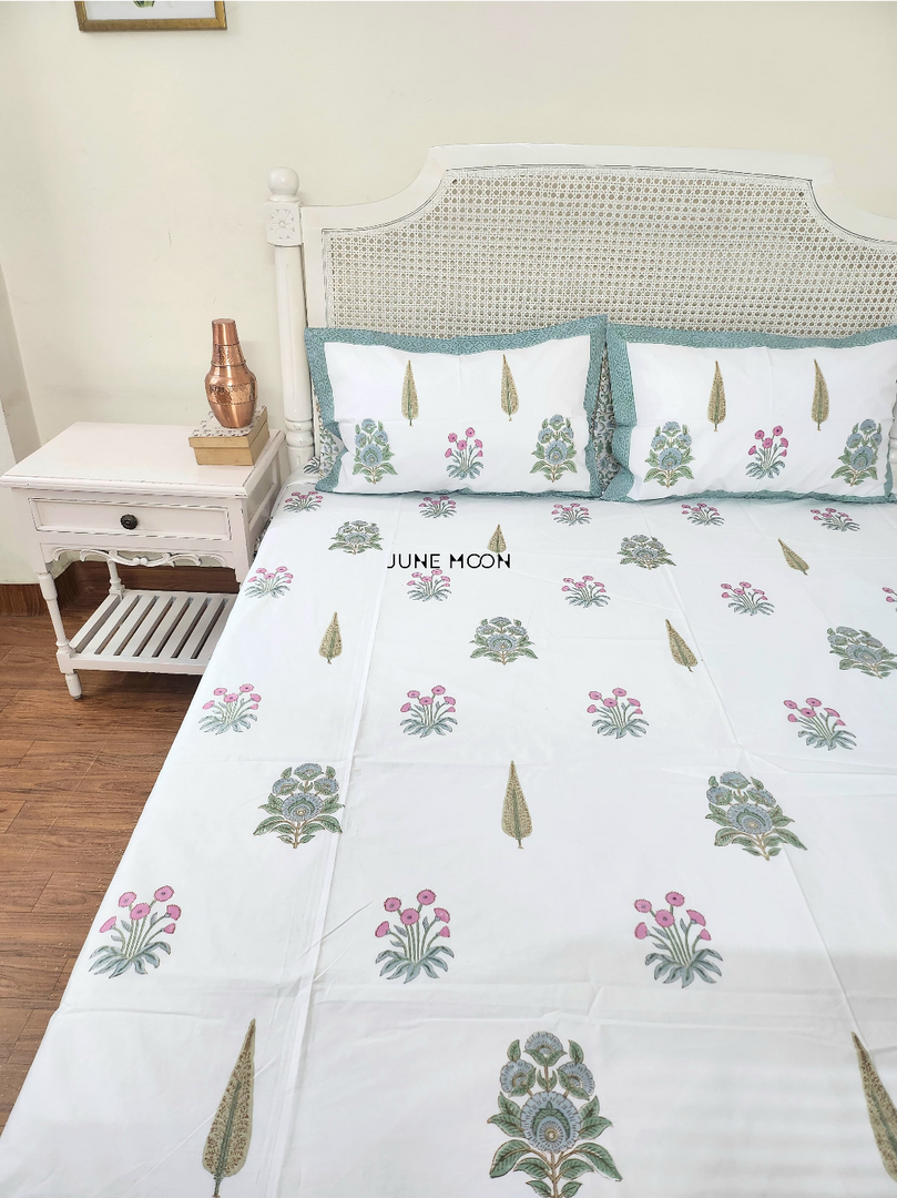 Pretty Woman - Block Printed Bedsheet Set