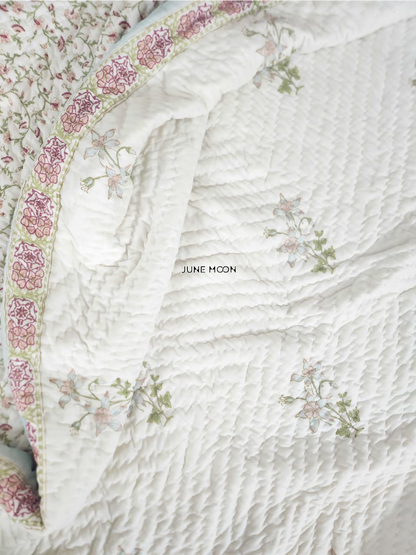 Darling Dainty - Block Printed Muslin Quilt