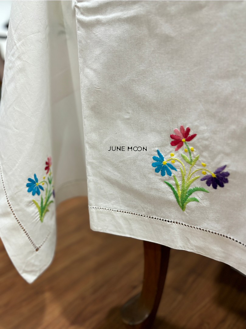 Jashan - Hand Embroidered 6 Seater Table Cover