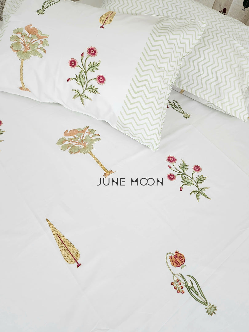 Lady Loves Beauty - Block Printed Bedsheet Set