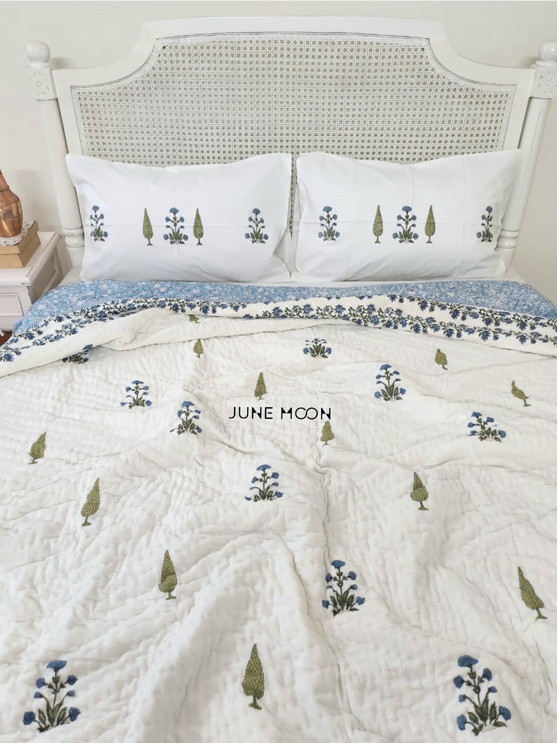 Chandni Bagh - Block Printed Muslin Quilt (108*108 Inch)