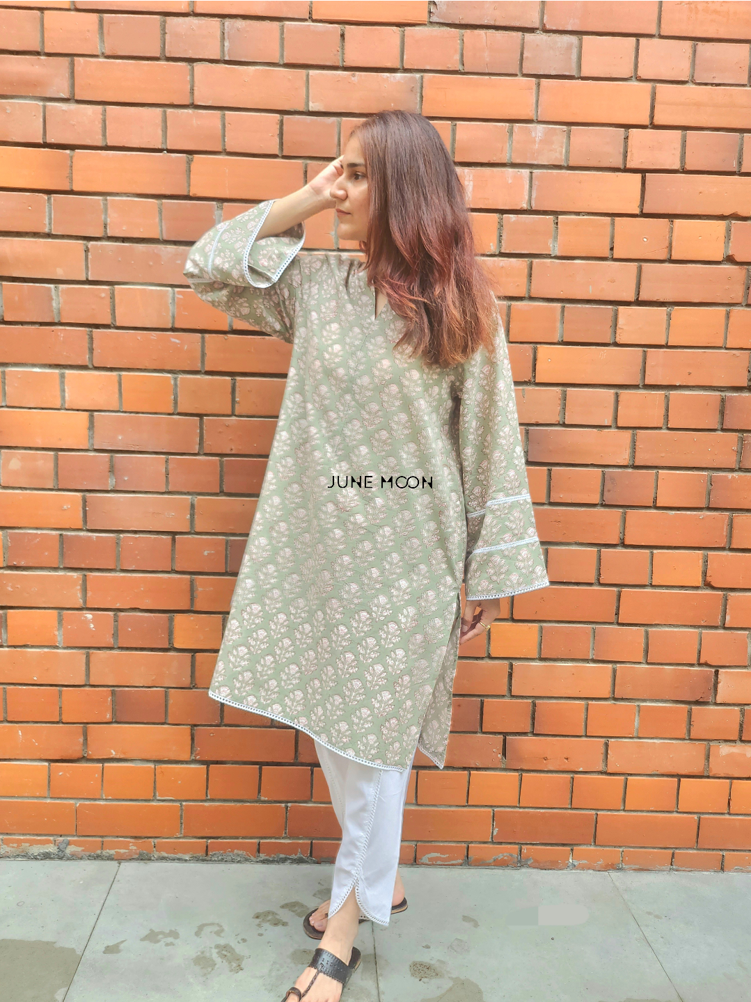 Parizaad Set - Kurta &amp; Pants