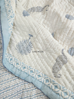 Load image into Gallery viewer, Regal Retreat - Set of Quilt &amp; Bedsheet