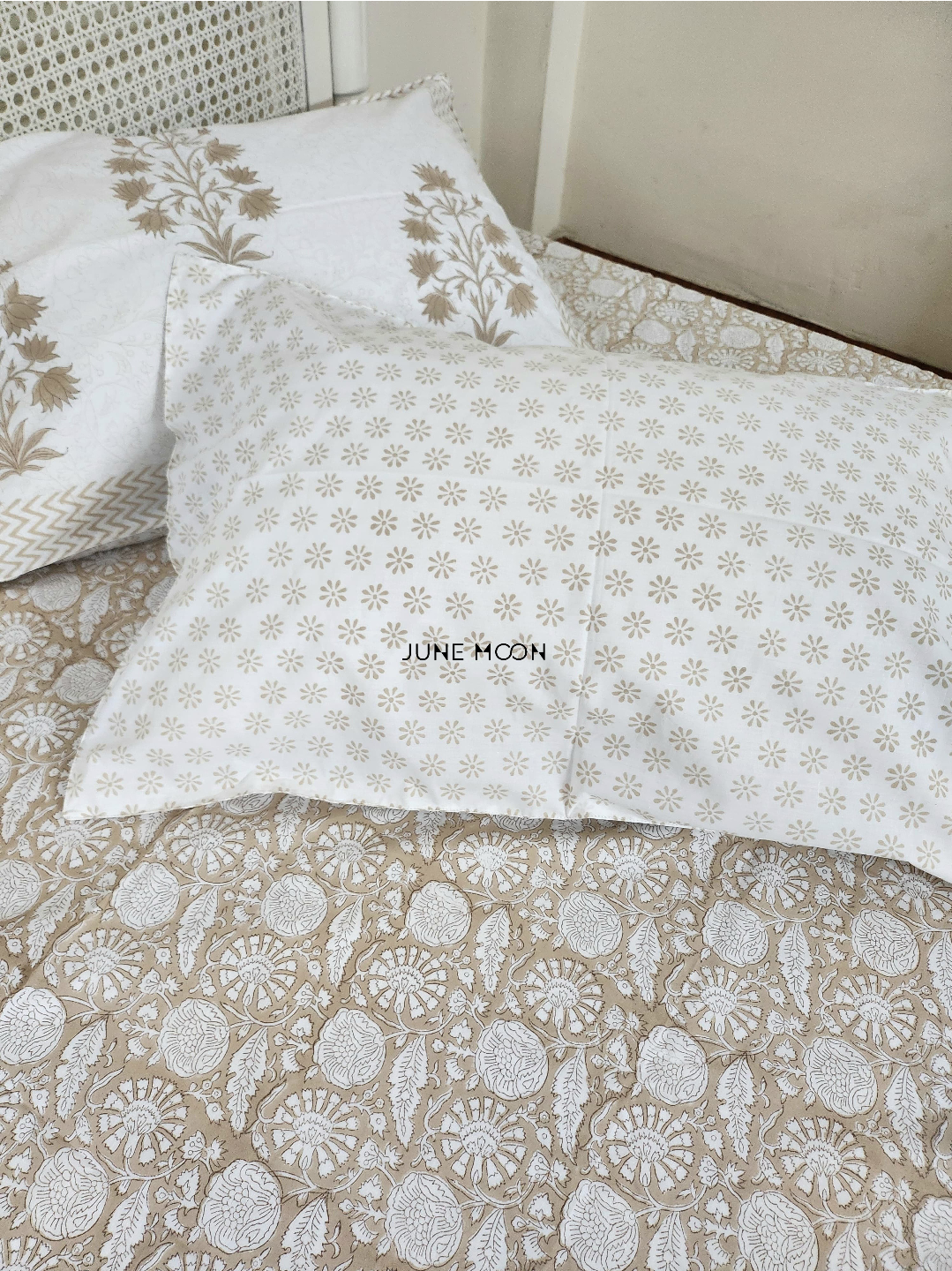 Saundh - Block Printed Bedsheet Set