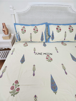 Load image into Gallery viewer, Honey Glaze - Block Printed Bedsheet Set (Cream Base)

