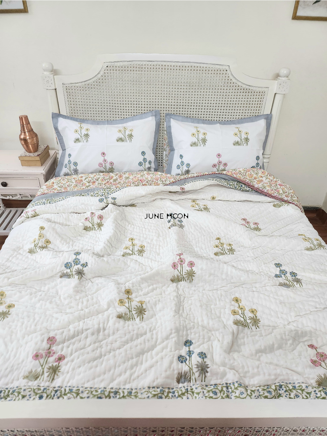 Countryside - Set of Quilt &amp; Bedsheet