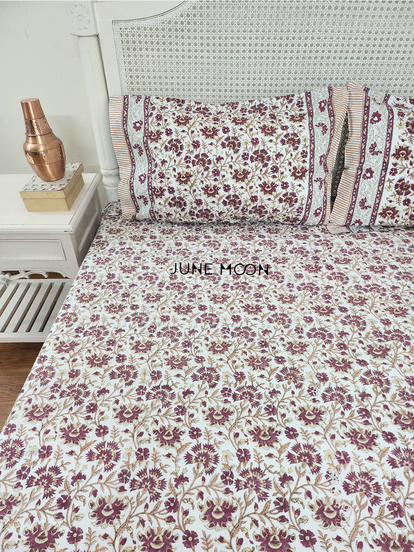 Gehna - Set of Quilt & Bedsheet