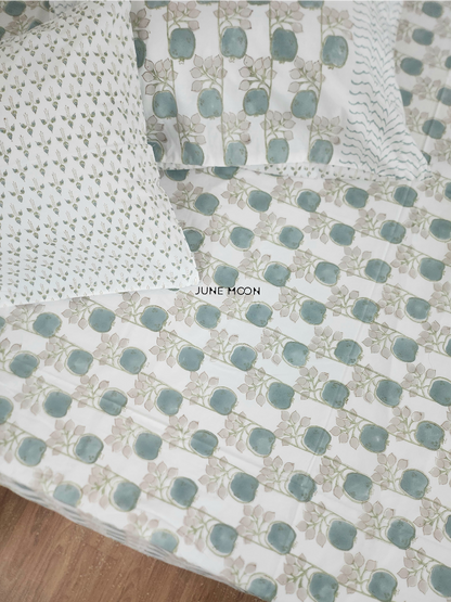 Zehnaseeb - Block Printed Bedsheet Set