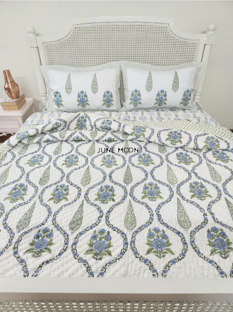 Cool Cascades - Set of Quilt & Bedsheet