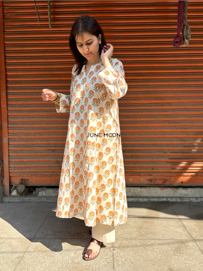 Zohra - Set Of Kurta &amp; Pants