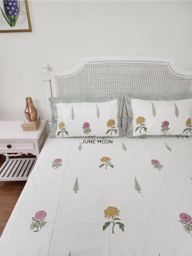 Guncha - Block Printed Bedsheet Set (Cream Base)