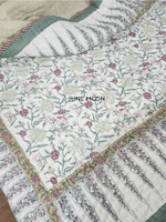 Load image into Gallery viewer, Lilac &amp; Leaves - Block Printed Muslin Quilt
