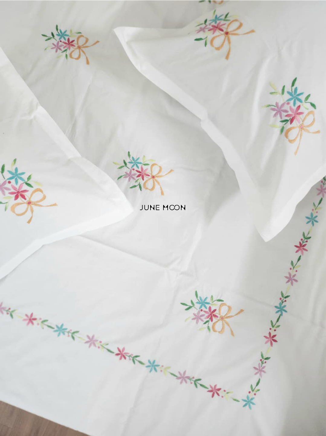 Eliza - Embroidered Bedsheet Set