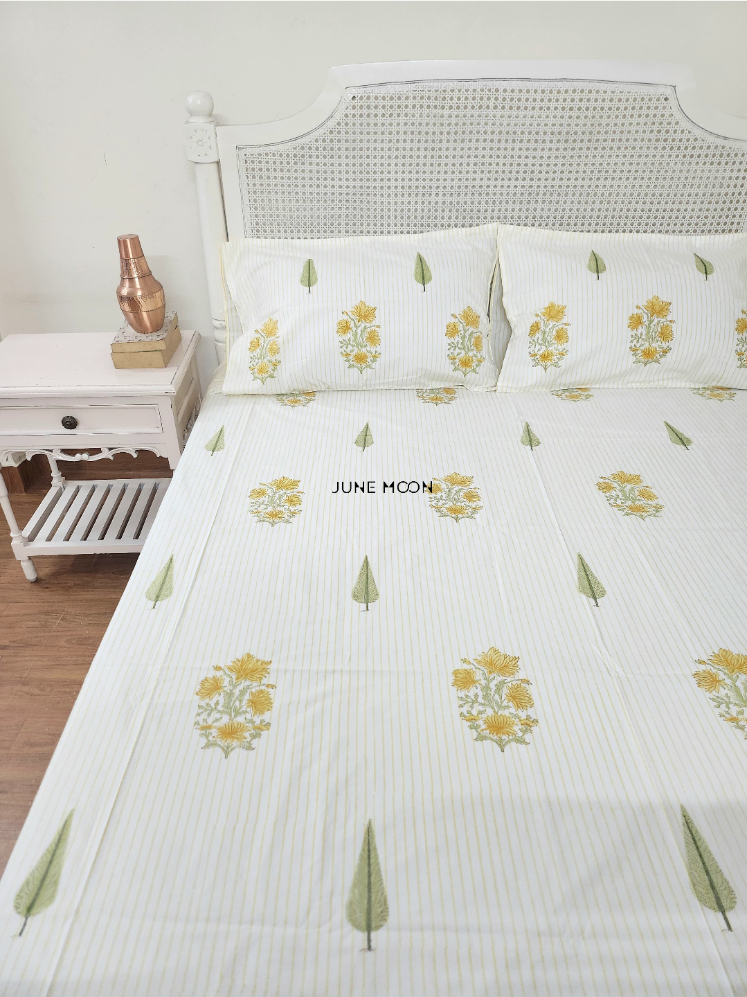 Tinted Nook - Block Printed Bedsheet Set