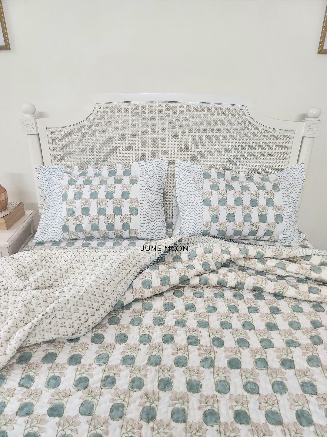 Zehnaseeb - Block Printed Muslin Quilt