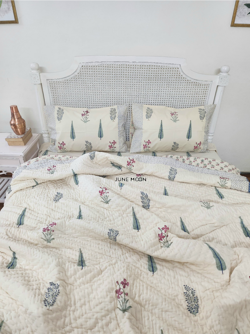 Woodsy Wishes - Block Printed Muslin Quilt (Cream Base)