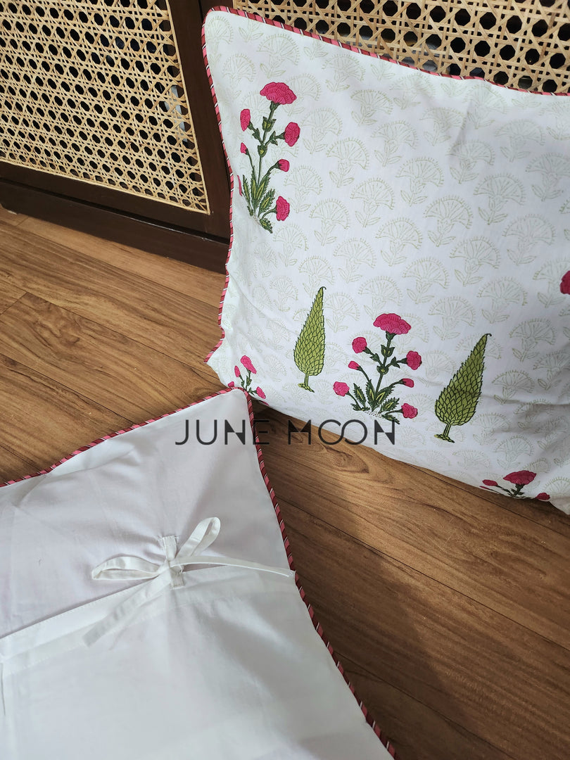 Mehrunisa - Set of 2 Cushion Covers