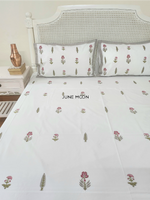 Load image into Gallery viewer, For Your Eyes - Block Printed Bedsheet Set
