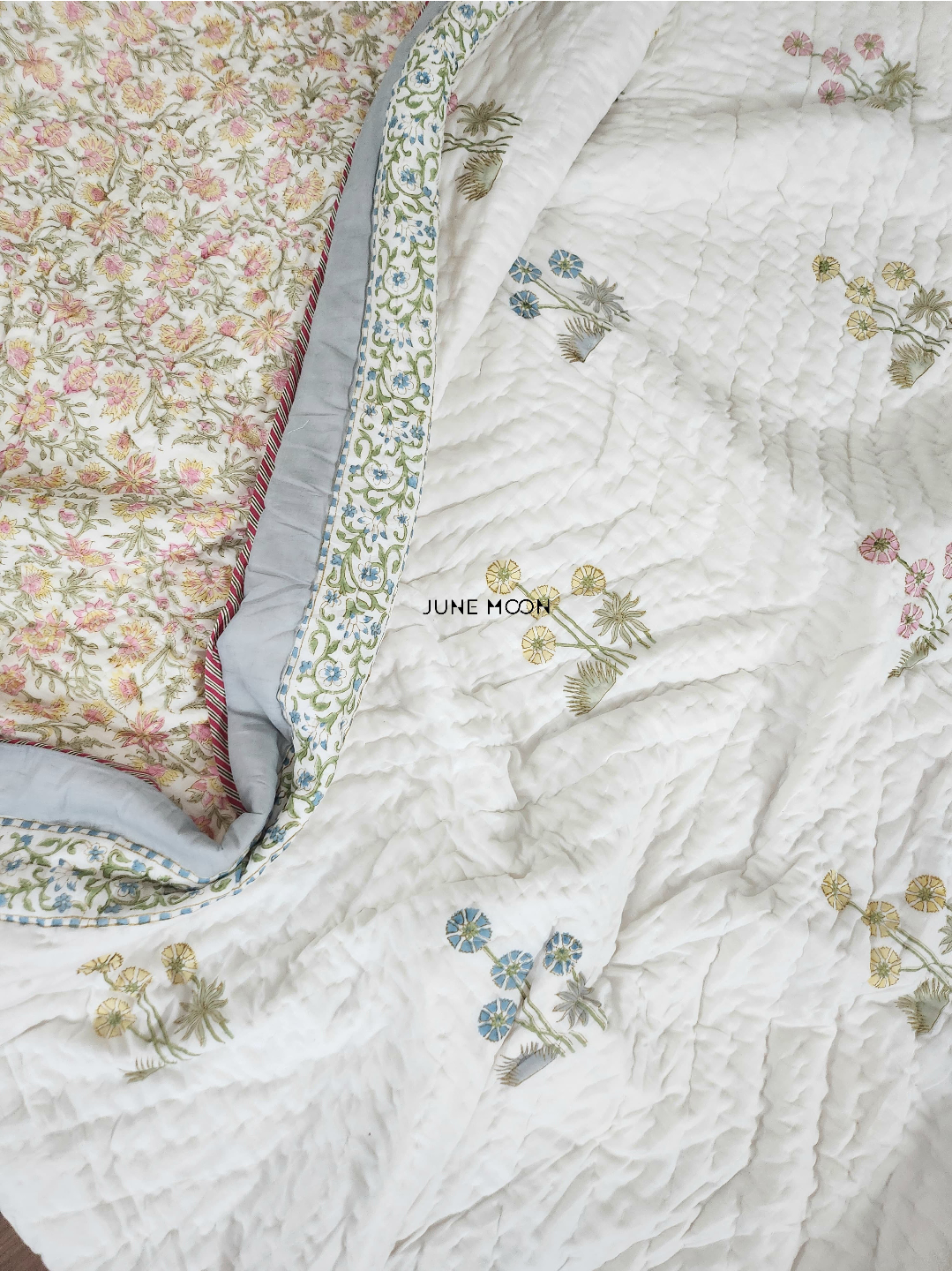 Countryside - Set of Quilt &amp; Bedsheet