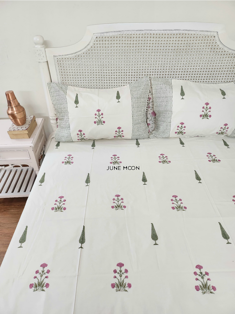 Afsaana - Block Printed Bedsheet Set (Cream Base)