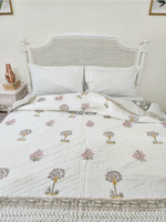 Load image into Gallery viewer, Elle &amp; Rose - Block Printed Muslin Quilt
