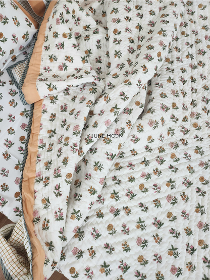 Barfi - Set of Quilt &amp; Bedsheet