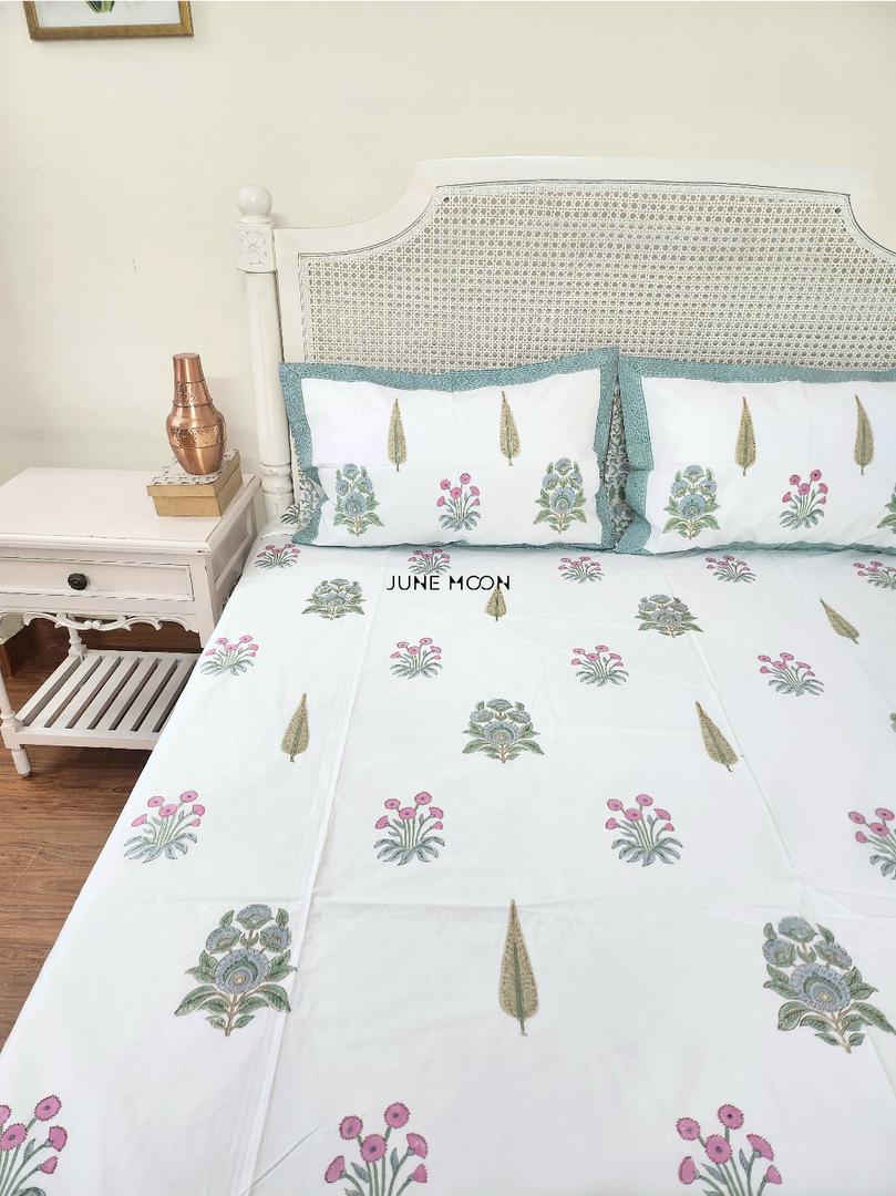Pretty Woman - Block Printed Bedsheet Set
