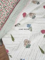 Load image into Gallery viewer, Summer Rose - Block Printed Muslin Quilt
