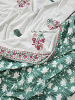Load image into Gallery viewer, Mehjabeen - Block Printed Muslin Dohar
