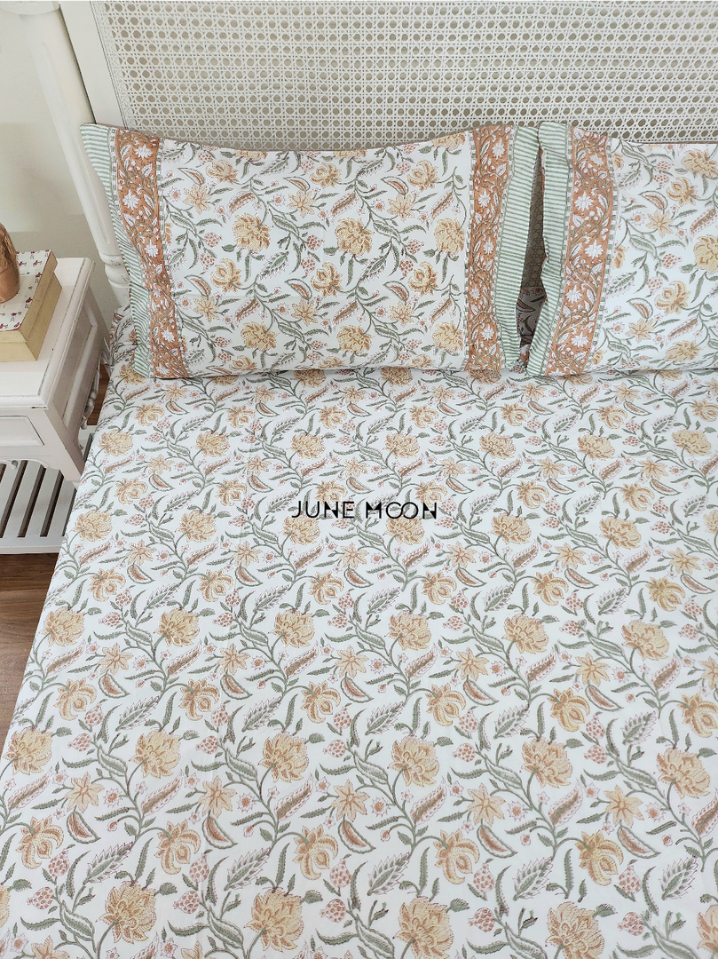 Albeli - Set of Quilt & Bedsheet