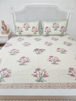 Load image into Gallery viewer, Umang - Set of Quilt &amp; Bedsheet (Cream Base)
