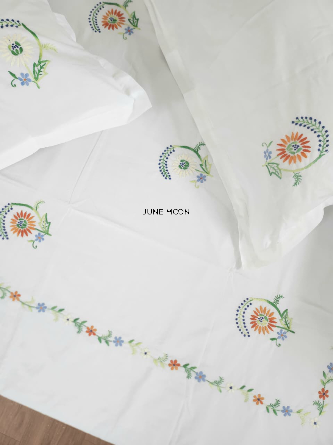 Celine - Embroidered Bedsheet Set