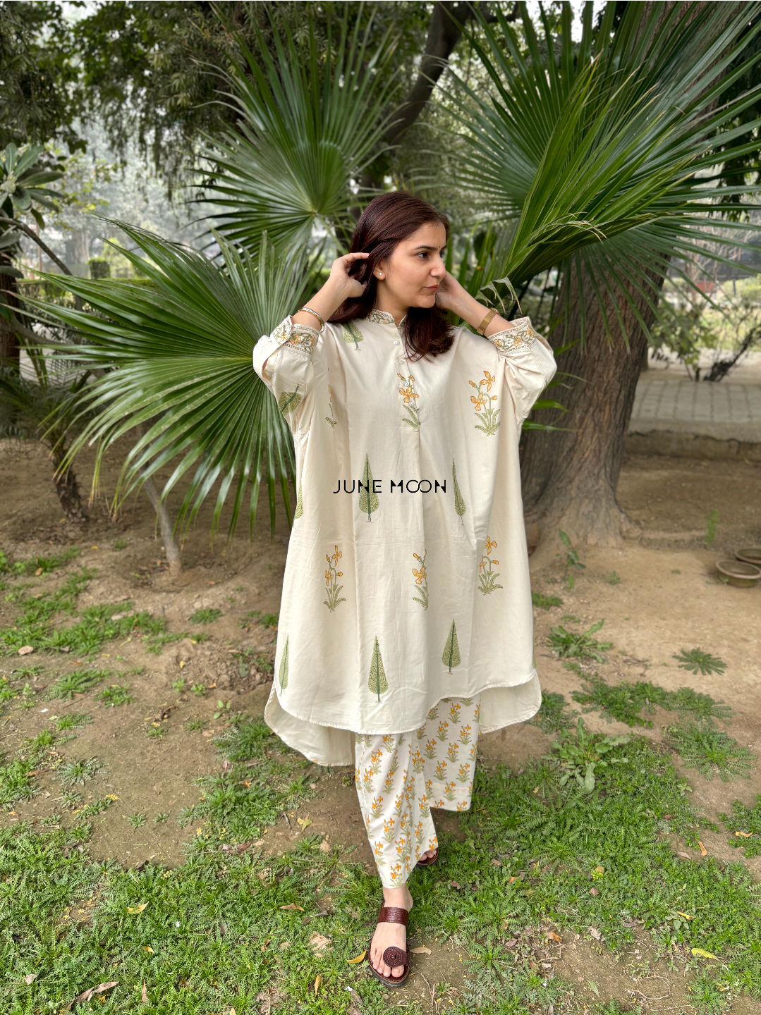 Inner Glow - Boxy Fit High Low Lined Kurta Set (Kurta &amp; Pants)
