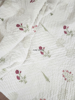 Load image into Gallery viewer, Khushaali - Block Printed Muslin Quilt
