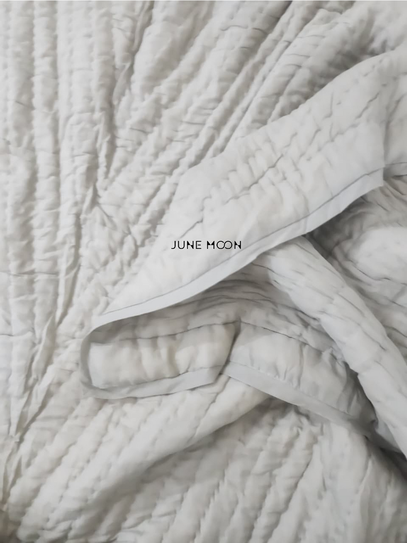 Harmony - Solid Cotton Quilt