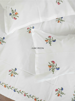 Load image into Gallery viewer, Cece - Embroidered Bedsheet Set
