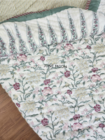 Load image into Gallery viewer, Lilac &amp; Leaves - Block Printed Muslin Quilt
