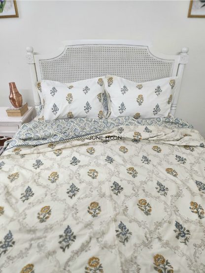 Golden Hour - Set of Dohar &amp; Bedsheet