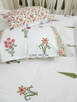 Load image into Gallery viewer, Summer Rouge - Block Printed Bedsheet Set
