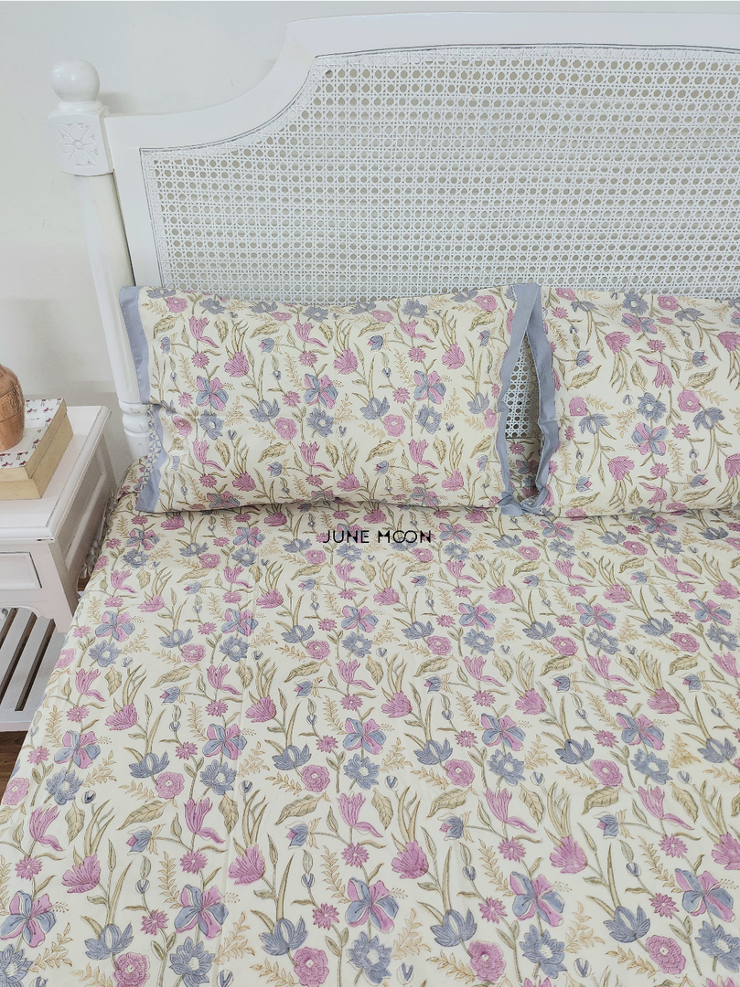 Lavendelle - Set of Quilt & Bedsheet (Cream Base)