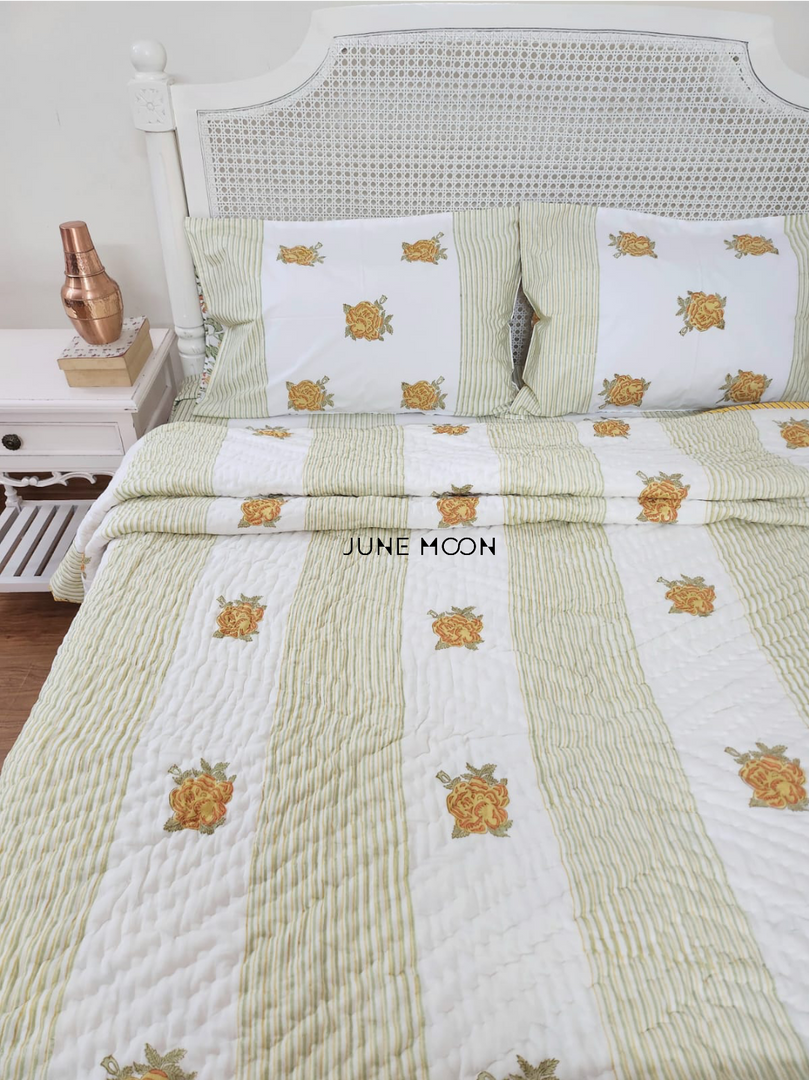Women of Spring - Set of Quilt & Bedsheet