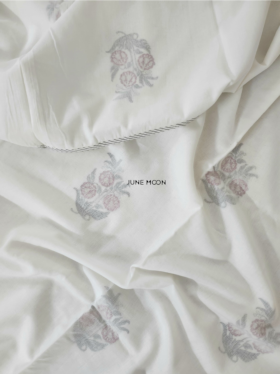 Pretty Peace - Block Printed Muslin Dohar