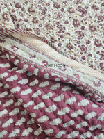 Load image into Gallery viewer, Gehna - Set of Quilt &amp; Bedsheet
